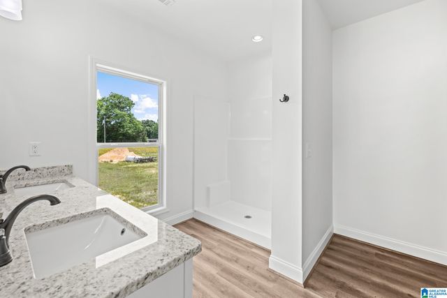 35 COUNTY ROAD 951, Clanton, AL 35045