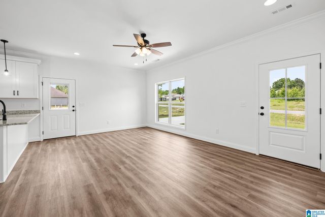 35 COUNTY ROAD 951, Clanton, AL 35045