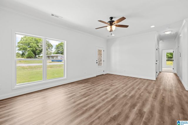 35 COUNTY ROAD 951, Clanton, AL 35045