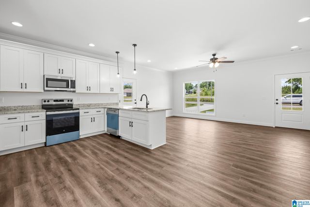 35 COUNTY ROAD 951, Clanton, AL 35045