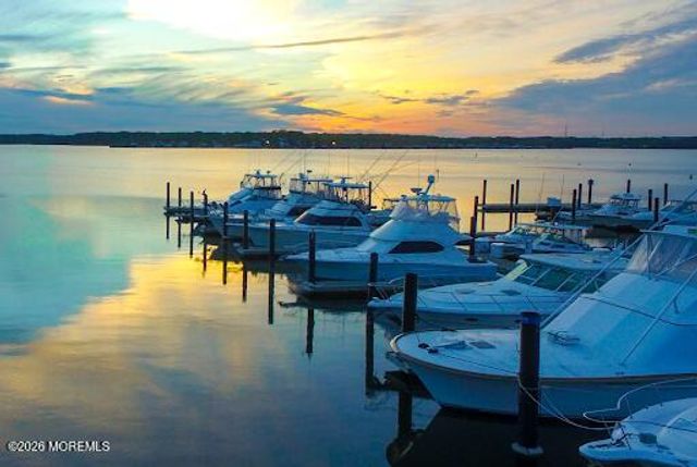 2409 Robin Way, Manasquan, NJ 08736