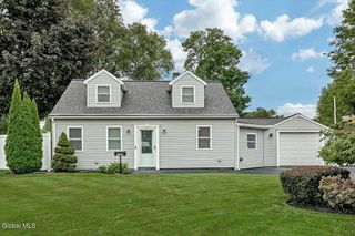 1049 Helen Street, Rotterdam, NY 12303