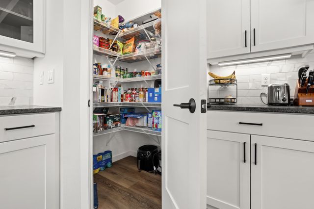 2240 14th Street W, West Fargo, ND 58078