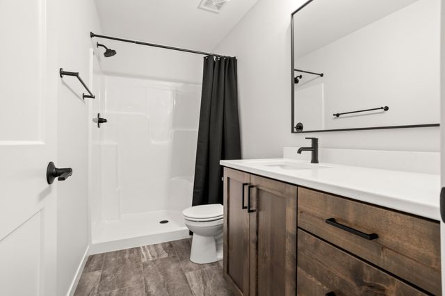 2240 14th Street W, West Fargo, ND 58078