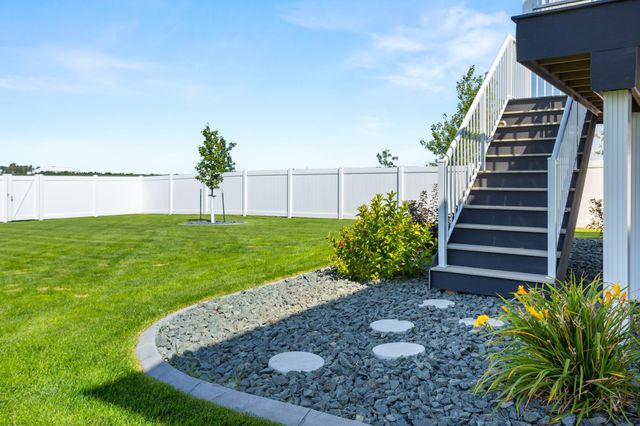 2240 14th Street W, West Fargo, ND 58078