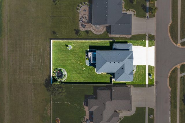 2240 14th Street W, West Fargo, ND 58078