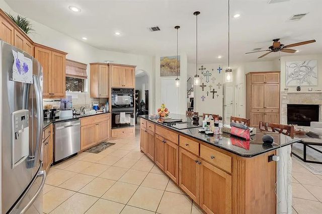 101 Cheerful CT, Lakeway, TX 78734