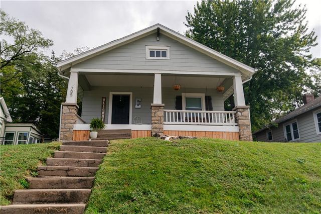 705 4th Street, Platte City, MO 64079