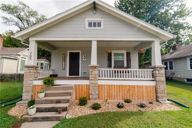 705 4th Street, Platte City, MO 64079
