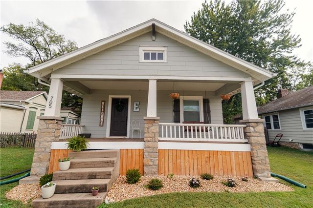 705 4th Street, Platte City, MO 64079