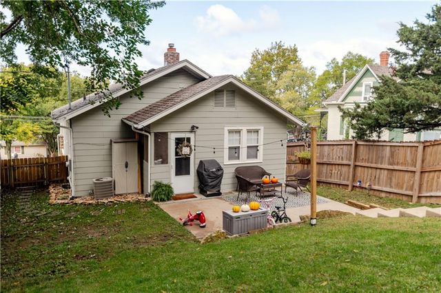 705 4th Street, Platte City, MO 64079