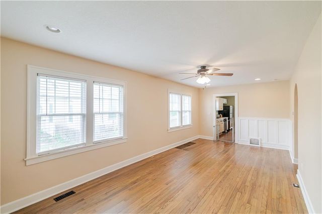 705 4th Street, Platte City, MO 64079