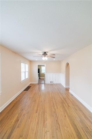 705 4th Street, Platte City, MO 64079