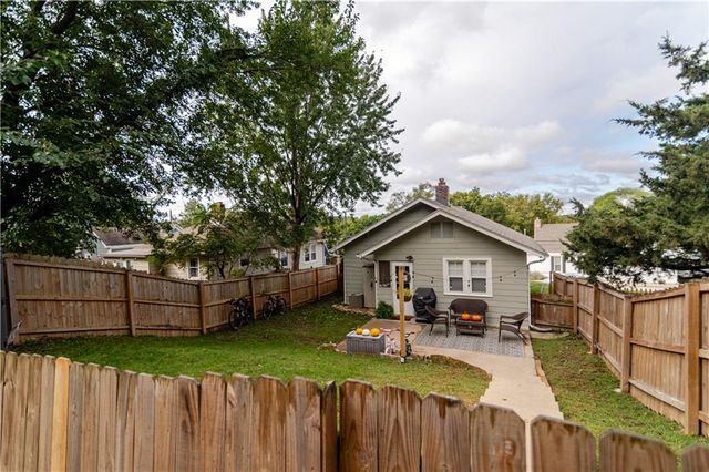 705 4th Street, Platte City, MO 64079