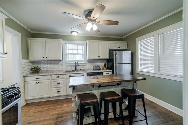 705 4th Street, Platte City, MO 64079