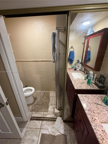 9341 NW 39th St, Sunrise, FL 33351