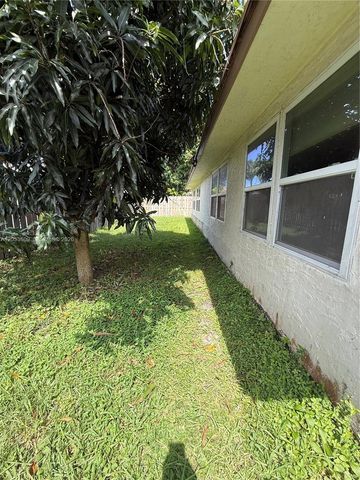 9341 NW 39th St, Sunrise, FL 33351