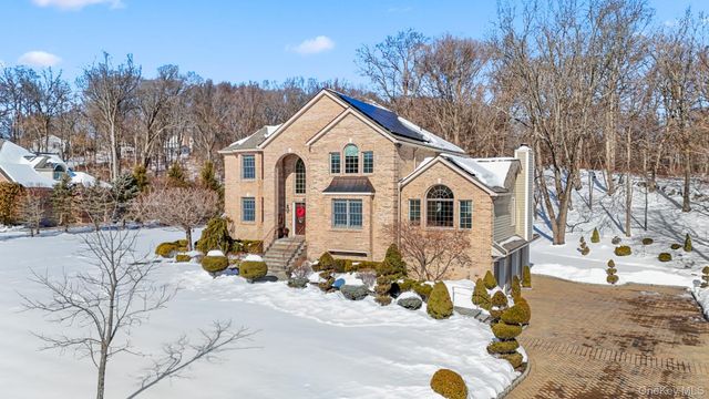 1 McCarthy Circle, Stony Point, NY 10980