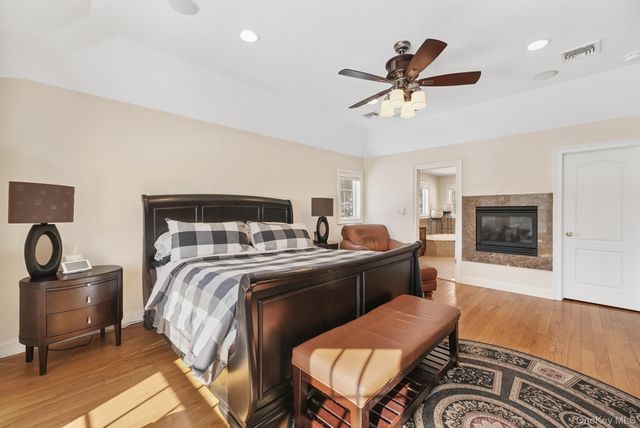 1 McCarthy Circle, Stony Point, NY 10980