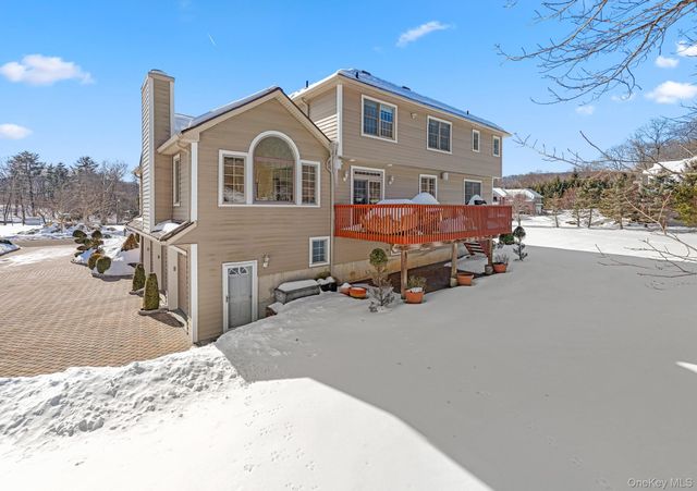 1 McCarthy Circle, Stony Point, NY 10980