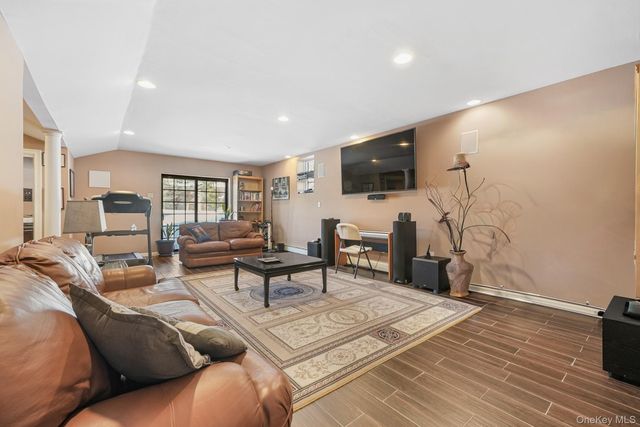 1 McCarthy Circle, Stony Point, NY 10980