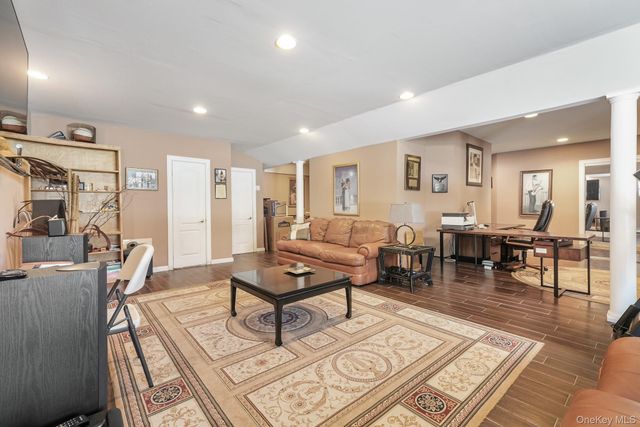 1 McCarthy Circle, Stony Point, NY 10980