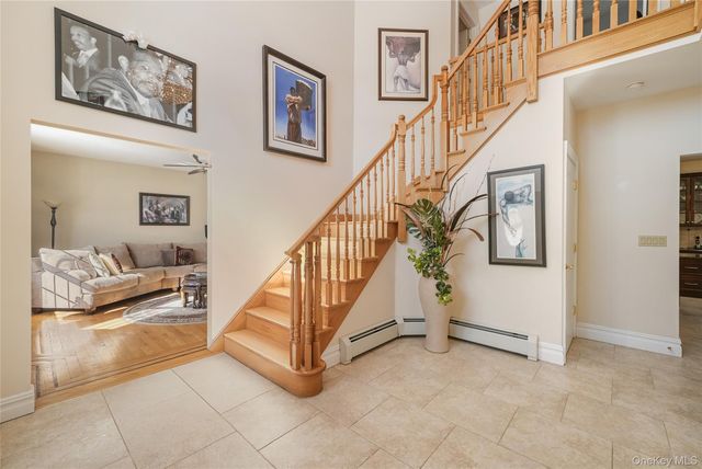 1 McCarthy Circle, Stony Point, NY 10980