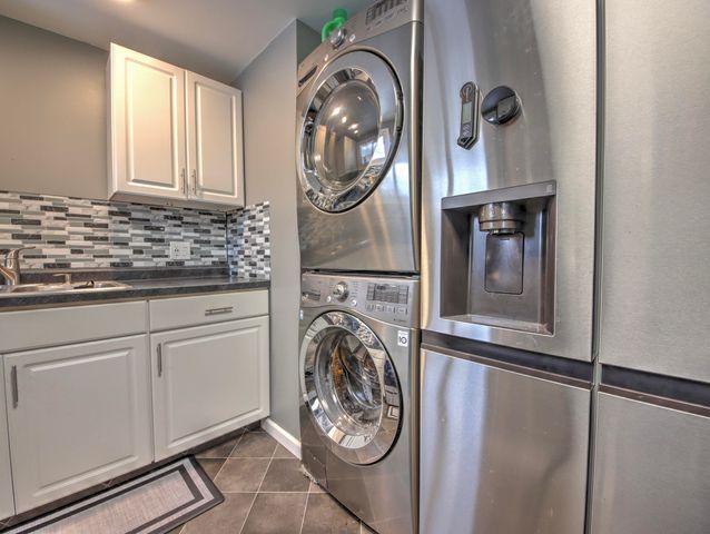 624 W Front Street, New Carlisle, IN 46552