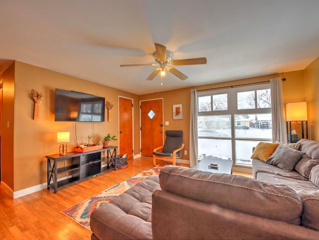 624 W Front Street, New Carlisle, IN 46552