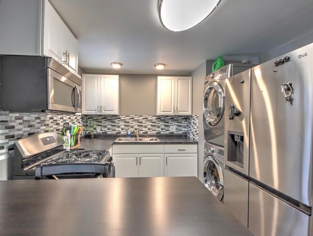 624 W Front Street, New Carlisle, IN 46552