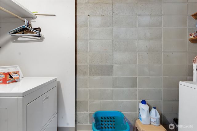 2124 Firland Drive, Puyallup, WA 98371