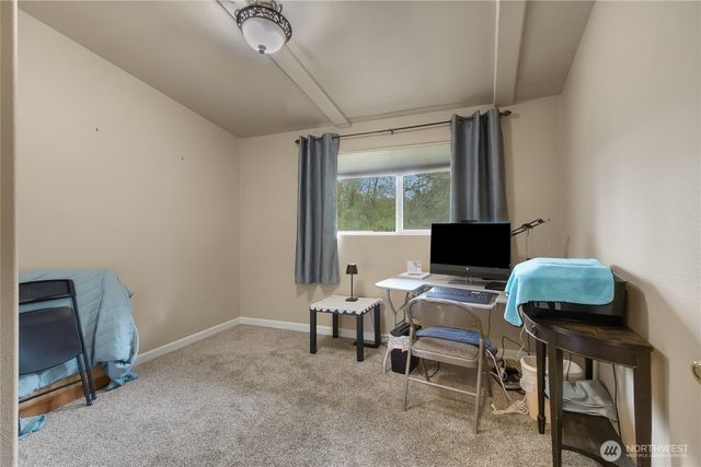 2124 Firland Drive, Puyallup, WA 98371