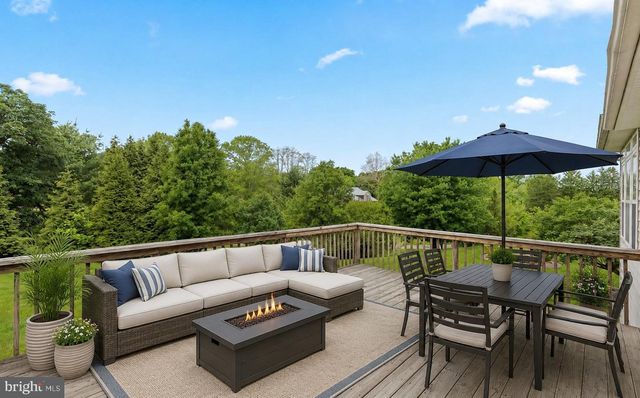 592 W CREEK RD, West Chester, PA 19382