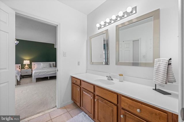 592 W CREEK RD, West Chester, PA 19382
