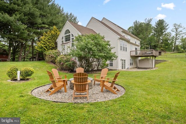 592 W CREEK RD, West Chester, PA 19382