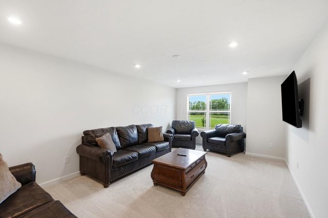 1024 Mill Stone Drive, Sunbury, OH 43074