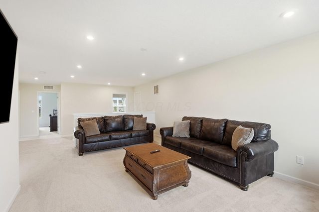 1024 Mill Stone Drive, Sunbury, OH 43074