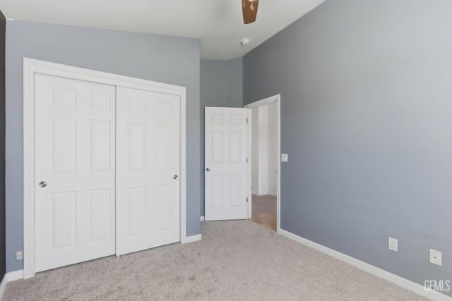 9102 Whitman Avenue, Bakersfield, CA 93311