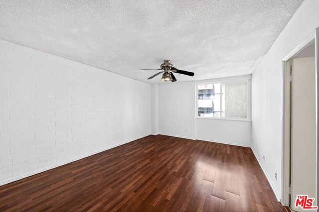 540 Kelton Avenue 402, Los Angeles, CA 90024