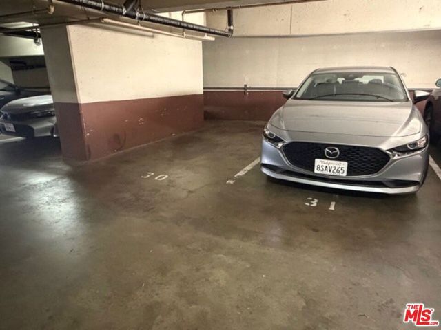 540 Kelton Avenue 402, Los Angeles, CA 90024