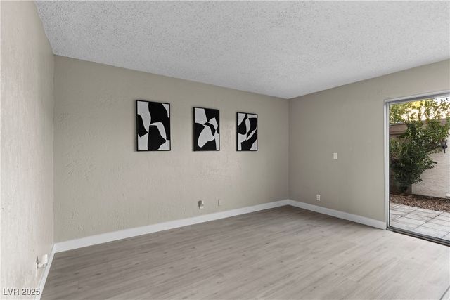 3301 Fairview Lane, Las Vegas, NV 89121