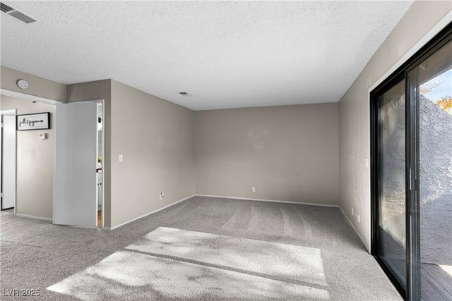 3301 Fairview Lane, Las Vegas, NV 89121