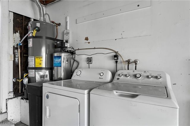 3301 Fairview Lane, Las Vegas, NV 89121