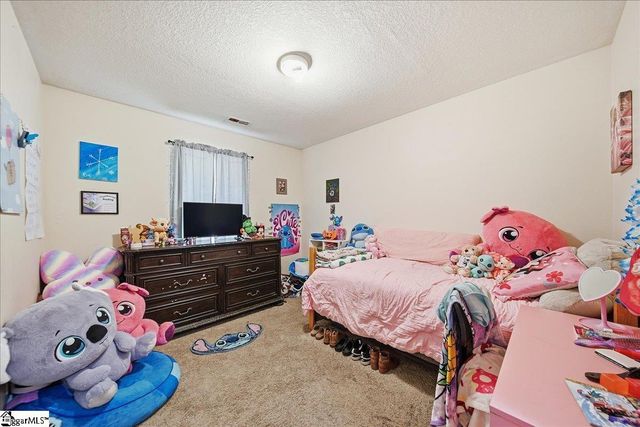 300 London Drive, Laurens, SC 29360