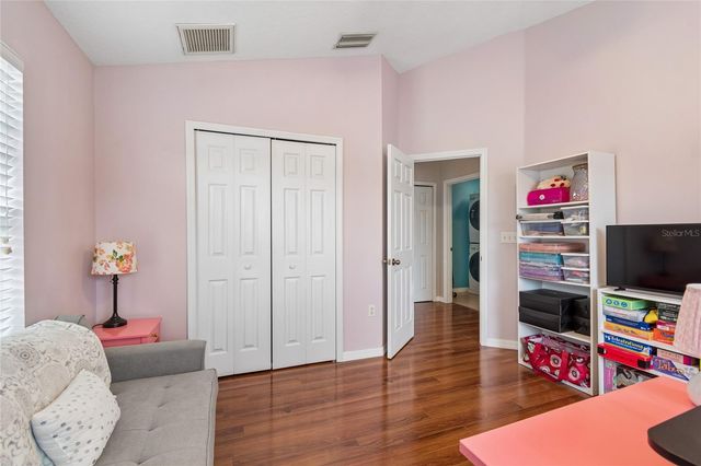 604 51ST AVENUE N, St Petersburg, FL 33703
