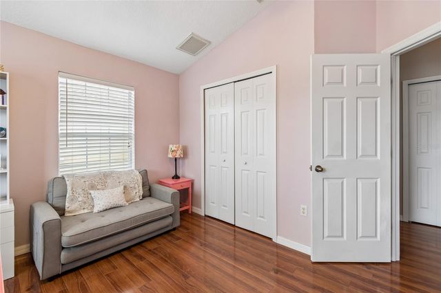 604 51ST AVENUE N, St Petersburg, FL 33703