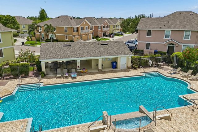 604 51ST AVENUE N, St Petersburg, FL 33703