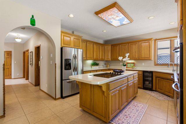 11109 Country Club NE, Albuquerque, NM 87111