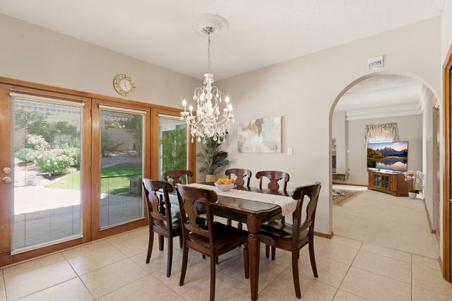 11109 Country Club NE, Albuquerque, NM 87111