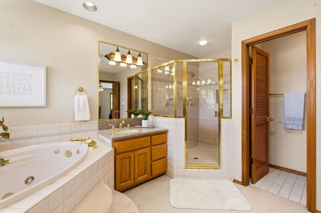 11109 Country Club NE, Albuquerque, NM 87111